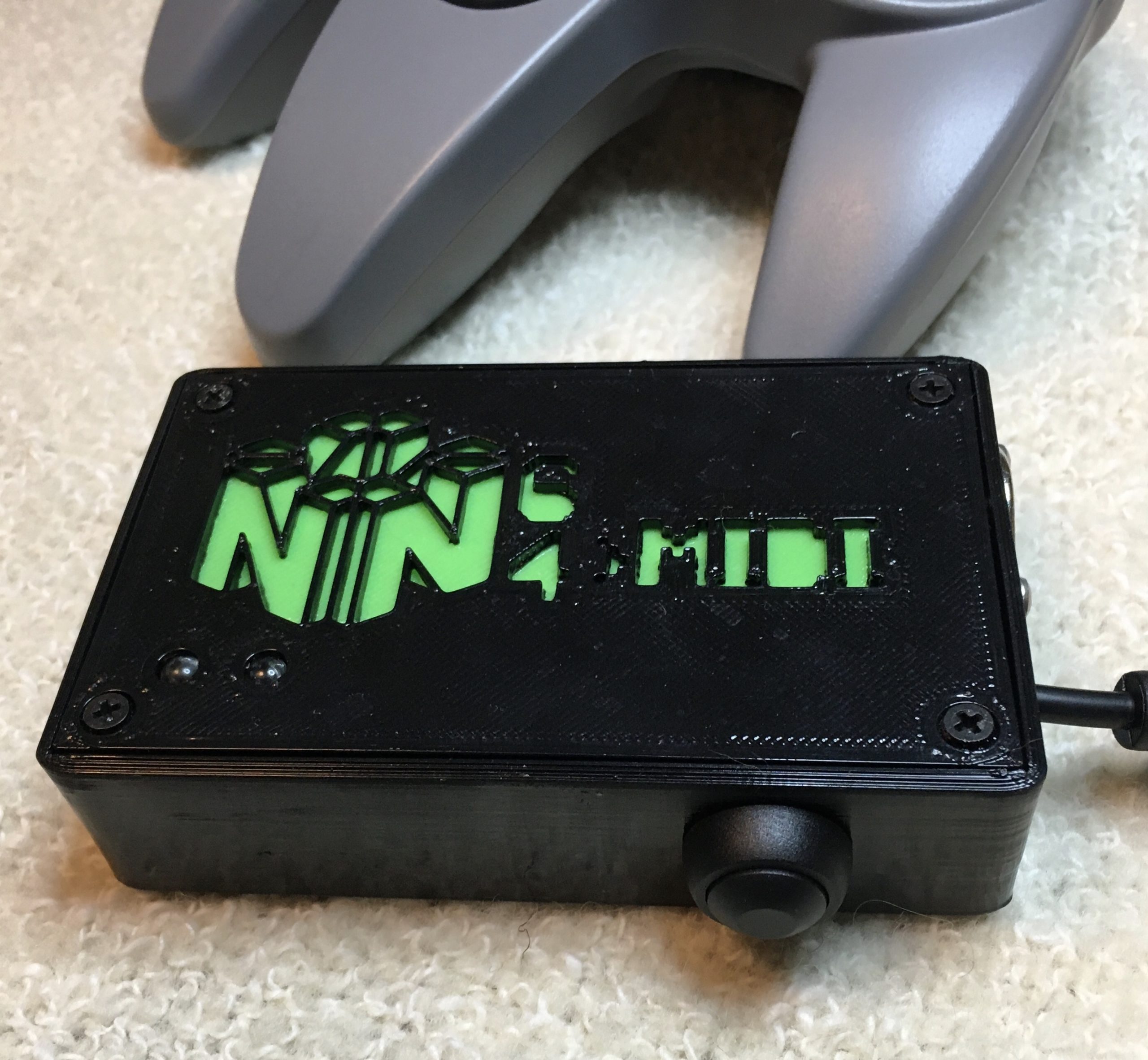 N64>MIDI Device Close Up